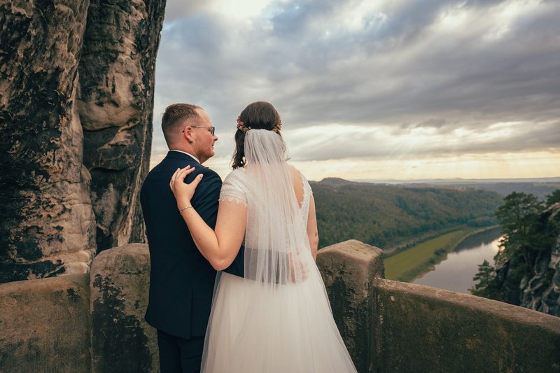 Hochzeitsfotografie in Basteibrücke Sächsische Schweiz